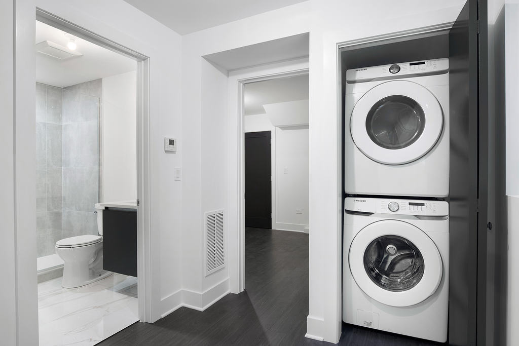 1833 S Throop Street G