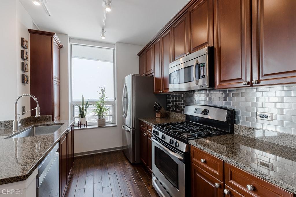 330 W Grand Avenue 2002