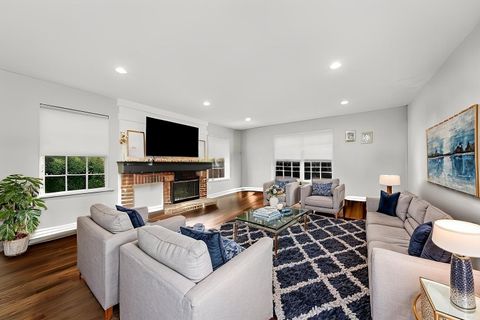 Tiny photo for Bensenville, IL 60106 (MLS # 12499865)