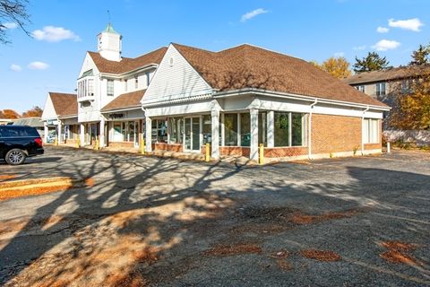 332- 350 Ridge Road Wilmette IL 60091