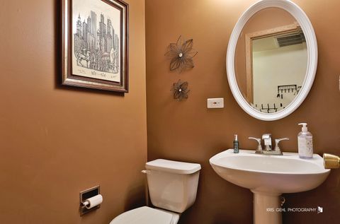 Tiny photo for 3338 Cottonwood Court, McHenry, IL 60051 (MLS # 12603847)