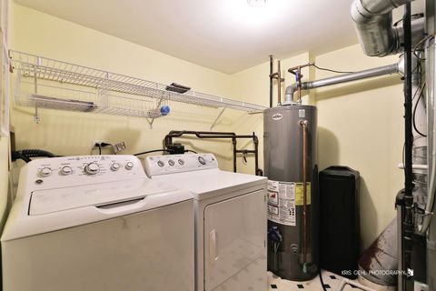 Tiny photo for 3338 Cottonwood Court, McHenry, IL 60051 (MLS # 12603847)