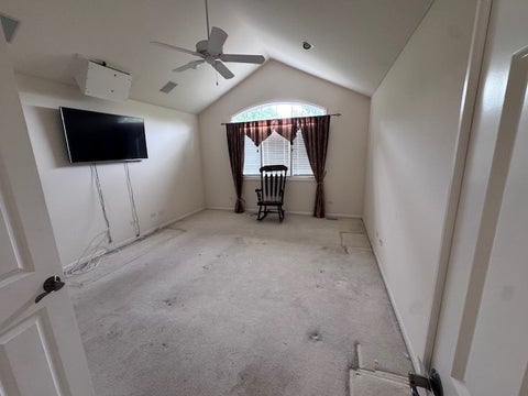 Tiny photo for 6407 Emerald Court, Willowbrook, IL 60527 (MLS # 12798149)