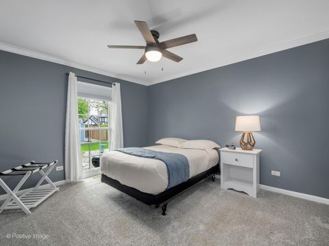 Tiny photo for 2017 Somerset Lane, Wheaton, IL 60189 (MLS # 12619848)