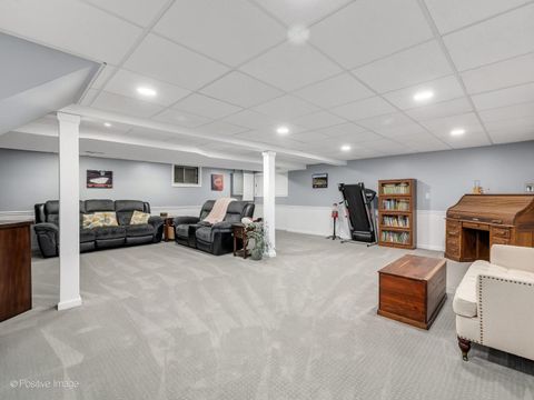 Tiny photo for 2017 Somerset Lane, Wheaton, IL 60189 (MLS # 12619848)