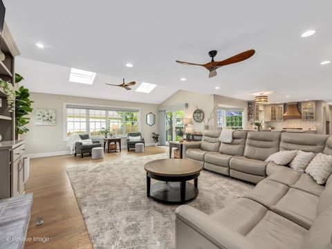Tiny photo for 2017 Somerset Lane, Wheaton, IL 60189 (MLS # 12619848)