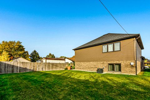 Tiny photo for 8200 S Normandy Avenue, Burbank, IL 60459 (MLS # 12515436)