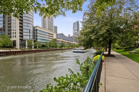 Tiny photo for 501 N Clinton Street #704, Chicago, IL 60654 (MLS # 12761849)