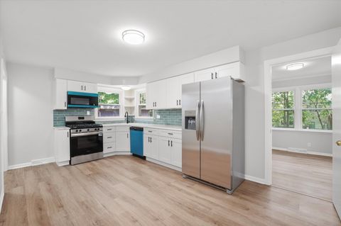 Tiny photo for 3755 EMERALD Avenue, Steger, IL 60475 (MLS # 12458214)