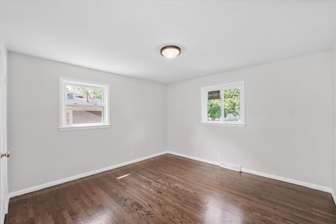 Tiny photo for 3755 EMERALD Avenue, Steger, IL 60475 (MLS # 12458214)