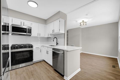 Tiny photo for 1602 W 103rd Street, Chicago, IL 60643 (MLS # 12549467)