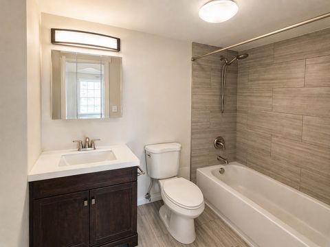 Tiny photo for 1 Renaissance Place #720, Palatine, IL 60067 (MLS # 12625704)