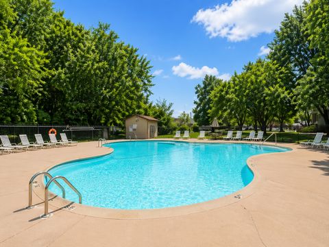 Tiny photo for 1 Renaissance Place #720, Palatine, IL 60067 (MLS # 12625704)