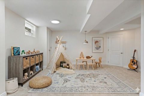 Tiny photo for 1104 S LINCOLN Avenue, Park Ridge, IL 60068 (MLS # 12596249)