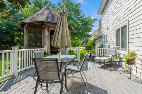 Tiny photo for 723 Queens Gate Circle, Sugar Grove, IL 60554 (MLS # 12499511)