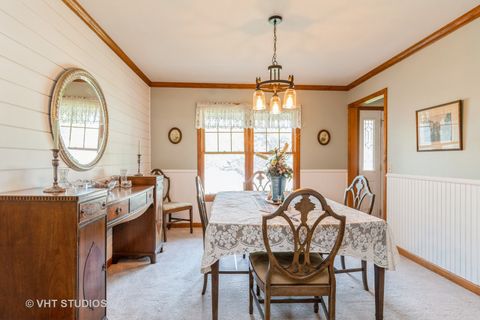 Tiny photo for 723 Queens Gate Circle, Sugar Grove, IL 60554 (MLS # 12499511)