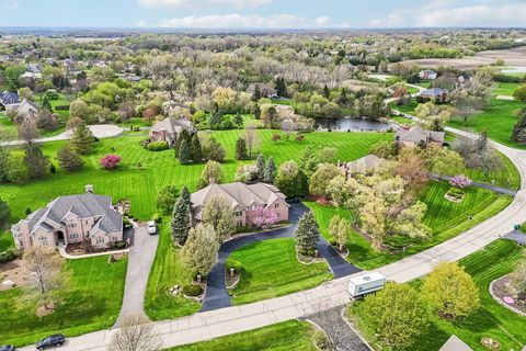 Tiny photo for 25246 N Abbey Glenn Drive, Hawthorn Woods, IL 60047 (MLS # 12605713)