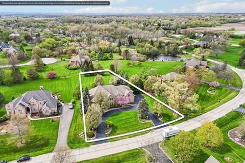 Tiny photo for 25246 N Abbey Glenn Drive, Hawthorn Woods, IL 60047 (MLS # 12605713)