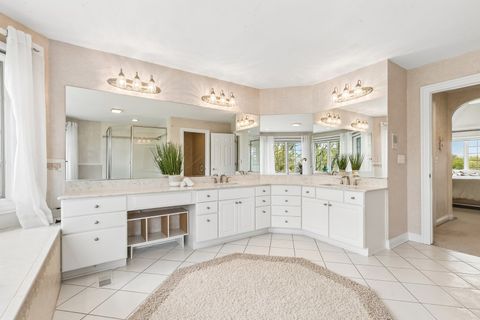 Tiny photo for 25246 N Abbey Glenn Drive, Hawthorn Woods, IL 60047 (MLS # 12605713)
