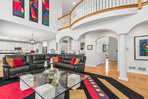 Tiny photo for 25246 N Abbey Glenn Drive, Hawthorn Woods, IL 60047 (MLS # 12605713)