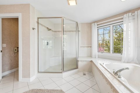 Tiny photo for 25246 N Abbey Glenn Drive, Hawthorn Woods, IL 60047 (MLS # 12605713)