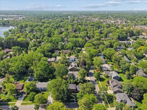 Tiny photo for 311 Hyatt Drive, Libertyville, IL 60048 (MLS # 12651435)