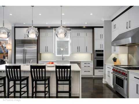 Tiny photo for 2107 W Bradley Place, Chicago, IL 60618 (MLS # 12638727)