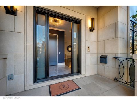 Tiny photo for 2107 W Bradley Place, Chicago, IL 60618 (MLS # 12638727)