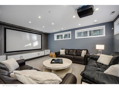 Tiny photo for 2107 W Bradley Place, Chicago, IL 60618 (MLS # 12638727)