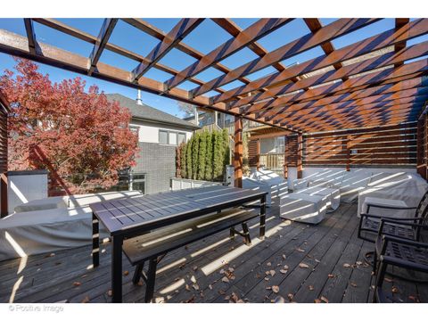Tiny photo for 2107 W Bradley Place, Chicago, IL 60618 (MLS # 12638727)