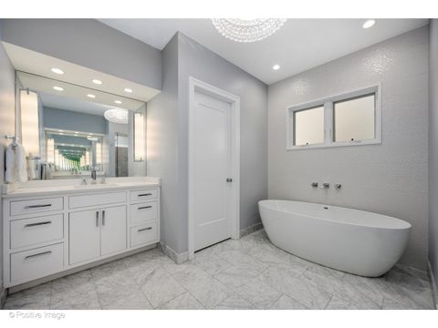 Tiny photo for 2107 W Bradley Place, Chicago, IL 60618 (MLS # 12638727)