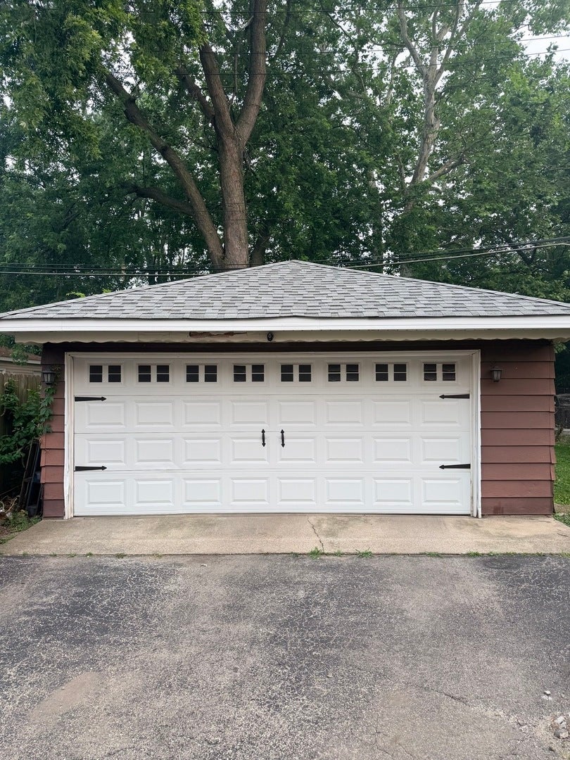 2929 W 85th Street
