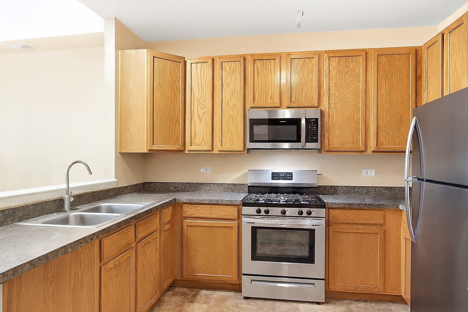 327 S Litchfield Drive 327