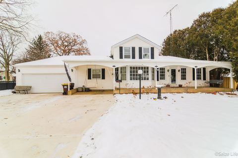 Tiny photo for 527 W Madison Street, Belvidere, IL 61008 (MLS # 12527901)