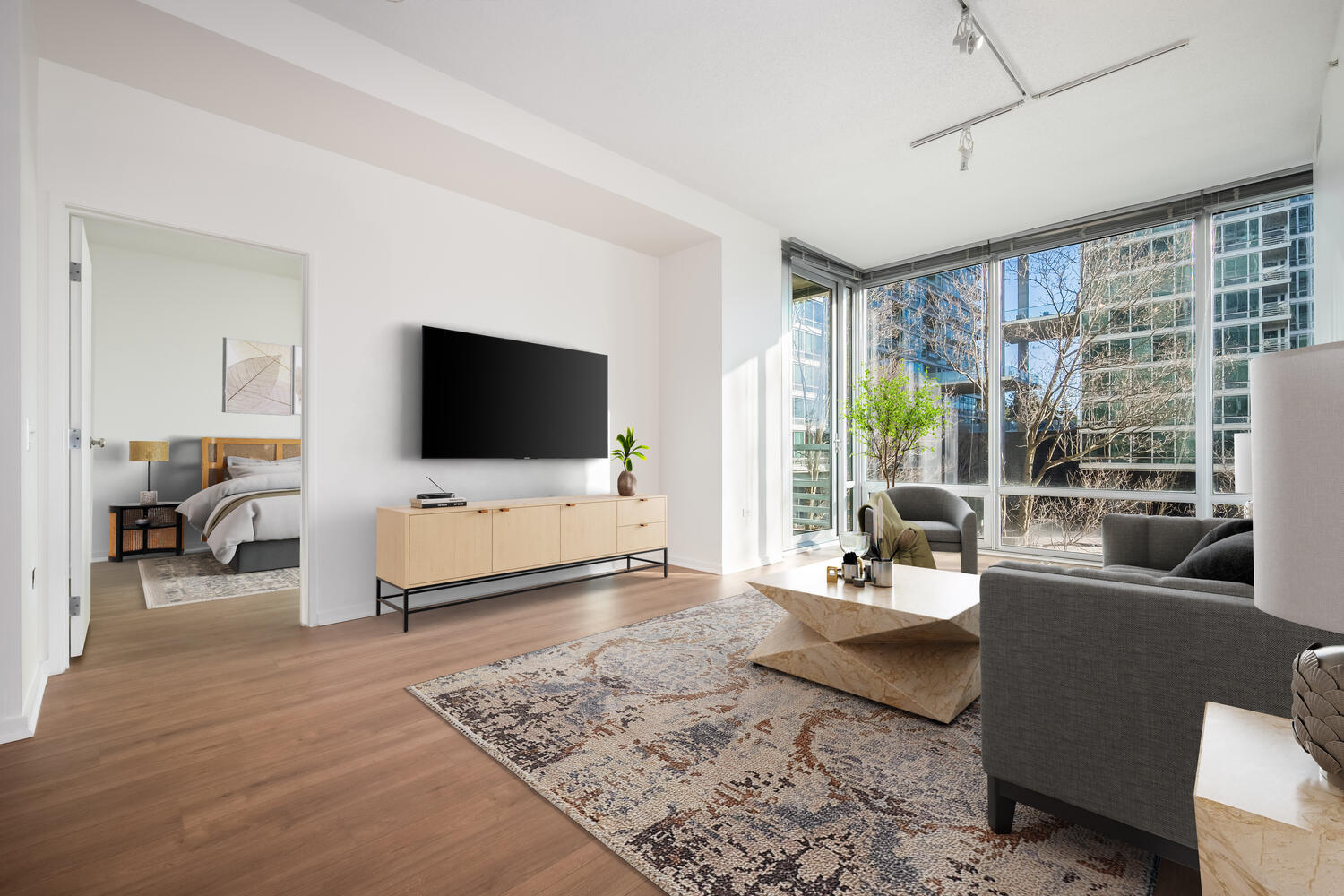 9725 Woods Drive 305