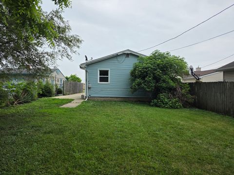 Tiny photo for 516 N Lancaster Avenue, Aurora, IL 60506 (MLS # 12412408)