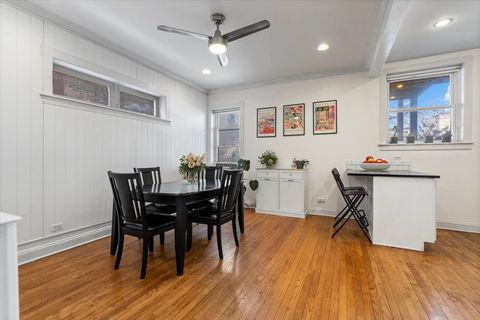 Tiny photo for 1418 W Rosemont Avenue #1W, Chicago, IL 60660 (MLS # 12584463)