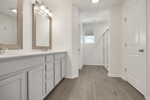 Tiny photo for 537 Watercress Drive, Aurora, IL 60504 (MLS # 12555366)