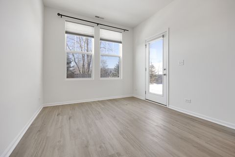 Tiny photo for 537 Watercress Drive, Aurora, IL 60504 (MLS # 12555366)