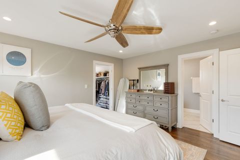 Tiny photo for 930 N Taylor Avenue, Oak Park, IL 60302 (MLS # 12563577)