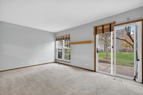 Tiny photo for 1176 Talbots Lane, Elk Grove Village, IL 60007 (MLS # 12539534)