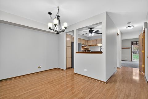 Tiny photo for 1176 Talbots Lane, Elk Grove Village, IL 60007 (MLS # 12539534)