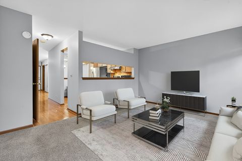 Tiny photo for 1176 Talbots Lane, Elk Grove Village, IL 60007 (MLS # 12539534)