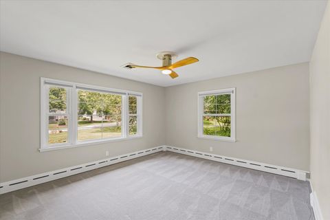 Tiny photo for 32 Greencroft Drive, Champaign, IL 61821 (MLS # 12395370)