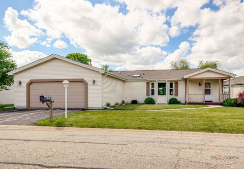 Photo of 1815 Paddock Court, Grayslake, IL 60030 (MLS # 12680454)
