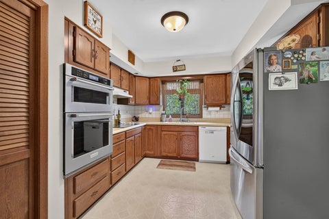 Tiny photo for 3818 Hobson Avenue, Davenport, IA 52802 (MLS # 12763210)