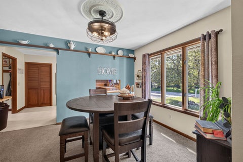 Tiny photo for 3818 Hobson Avenue, Davenport, IA 52802 (MLS # 12763210)