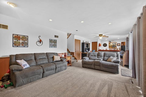 Tiny photo for 3818 Hobson Avenue, Davenport, IA 52802 (MLS # 12763210)