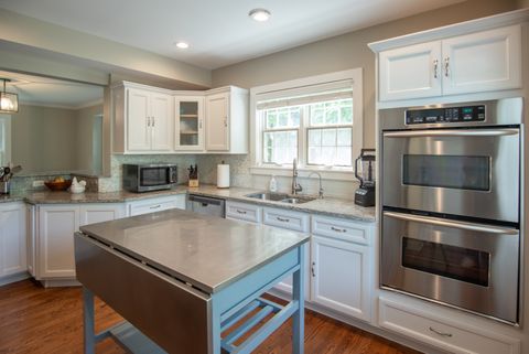 Tiny photo for 1507 S Garden Street, Palatine, IL 60067 (MLS # 12666356)
