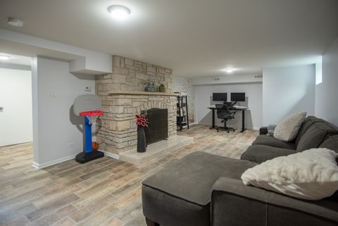 Tiny photo for 1507 S Garden Street, Palatine, IL 60067 (MLS # 12666356)